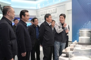 江蘇省委常委、常務副省長馬欣調(diào)研巨石淮安公司